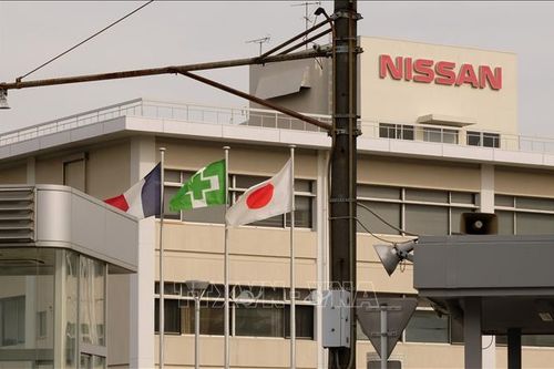 Nissan và cựu chủ tịch Ghosn bị kiện vì khai sai tiền thù lao trong 3 năm liên tục