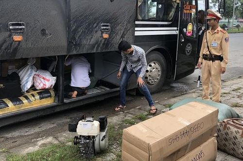 Hàng loạt vụ hàng nhái 'tuồn' vào Đà Nẵng dịp Tết!