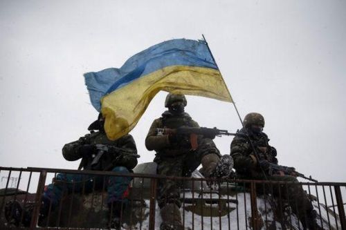 Quân đội Ukraine triển khai hệ thống tên lửa Osa đến khu dân cư gần đường tiếp xúc