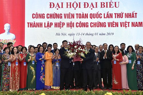 Phó Thủ tướng Thường trực dự Đại hội thành lập Hiệp hội Công chứng viên Việt Nam