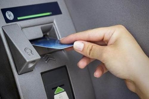 Lộ trình chuyển đổi thẻ ATM làm bằng thẻ từ sang thẻ chip