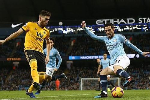 Man City tiến gần Liverpool trong ngày David Silva đi vào lịch sử CLB