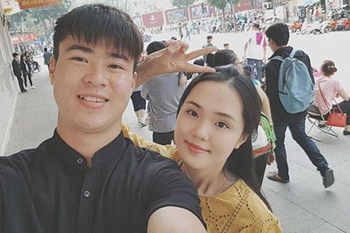 Bạn gái Duy Mạnh bỗng dưng bị các fan 'ném đá' dữ dội