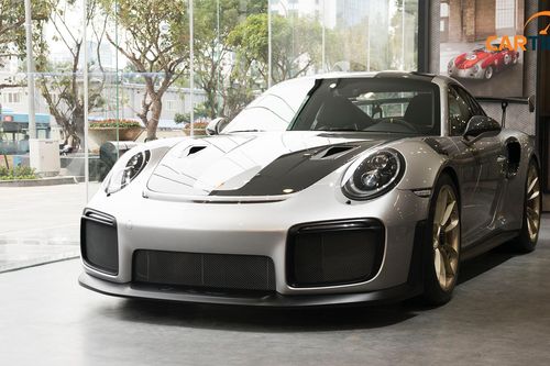 Chi tiết siêu phẩm nhanh nhất của Porsche vừa có mặt tại Việt Nam