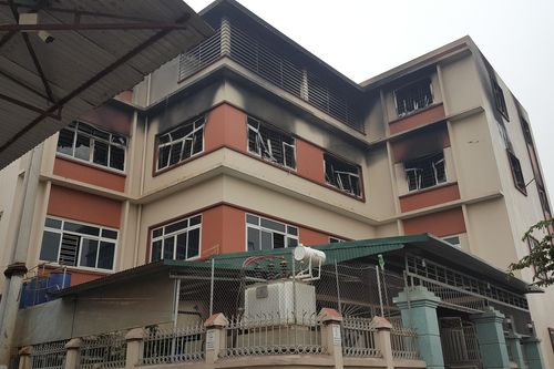 Hà Nội: Điều tra làm rõ vụ cháy lớn tại cơ sở sản xuất bánh kẹo ở La Phù