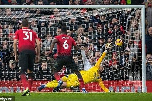 Rashford, Pogba ghi bàn, MU thắng trận thứ 7 liên tiếp