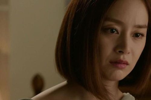 Không cho anh chồng vay 200 triệu trả nợ, vợ chồng tôi bị cả nhà ghẻ lạnh