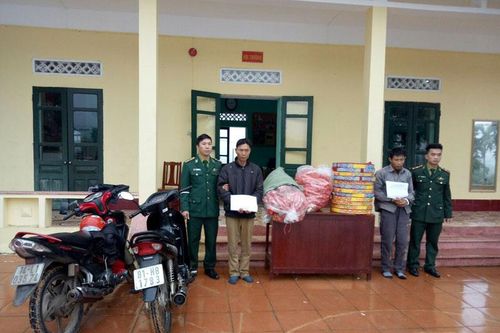 Tình trạng vận chuyển, buôn lậu pháo gia tăng