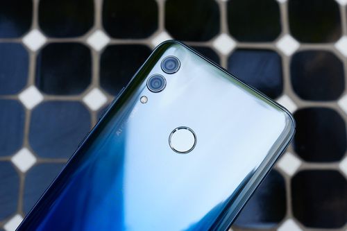 Đánh giá nhanh Honor 10 Lite - camera selfie 24 MP, giá 5,3 triệu đồng
