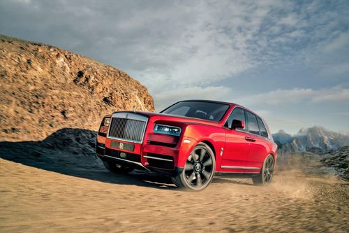 SUV siêu sang Rolls-Royce Cullinan đến Malaysia, giá từ 436.000 USD