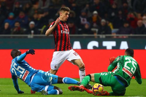 AC Milan - Napoli 0-0: Hòa gay cấn, Napoli bị Juventus bỏ xa 8 điểm