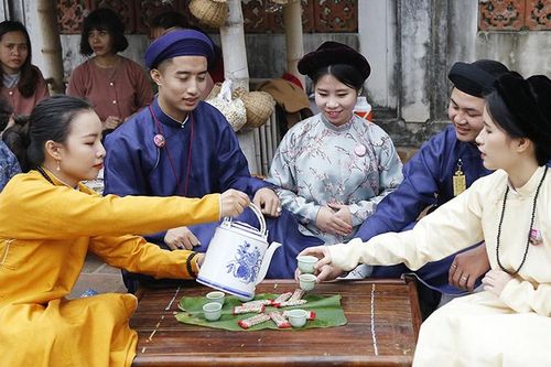 Về với Tết xưa cùng Đình làng Việt