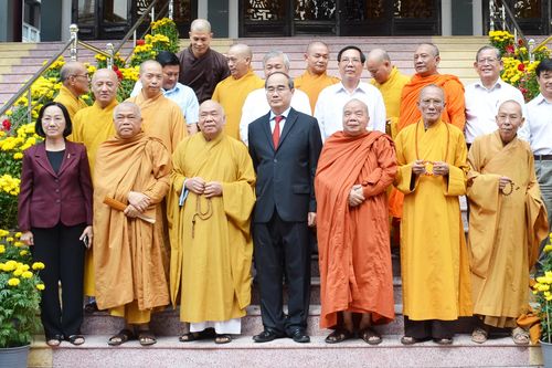Bí thư Thành ủy TPHCM Nguyễn Thiện Nhân thăm, chúc tết các tổ chức, chức sắc tôn giáo