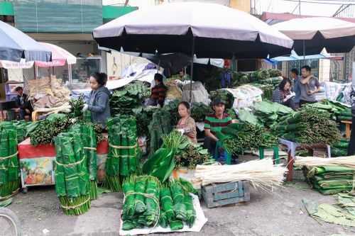 Chợ lá dong lâu đời nhất Thủ đô đìu hiu ngày cận Tết