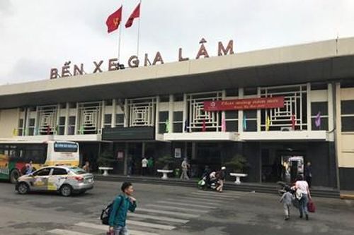 Những hành khách cuối cùng của ngày 30 Tết
