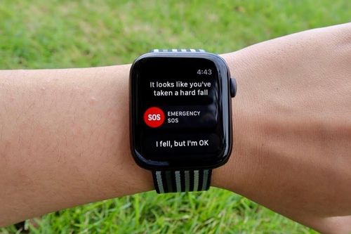 Apple Watch vừa cứu sống cụ ông 67 tuổi