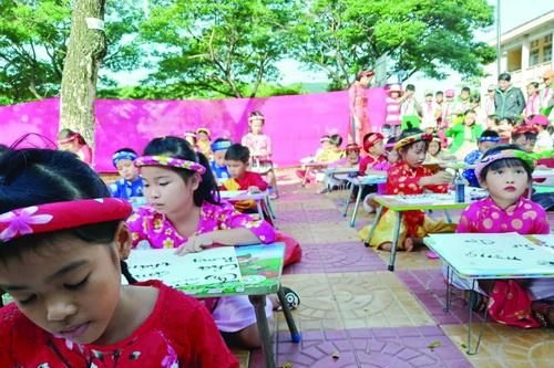 Tìm về nét xưa
