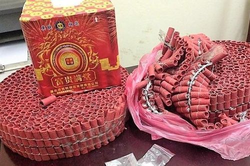 Cảnh sát thu giữ hơn 20 tấn pháo dịp Tết