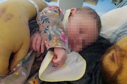'Nốc' 1 lít rượu, 20 lon bia mỗi ngày, thanh niên 26 tuổi suy gan nguy kịch