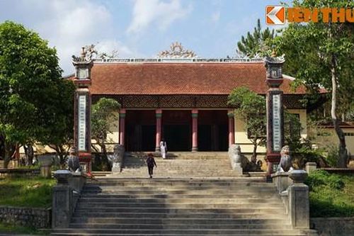 Điều đặc biệt của chùa Linh Sơn nổi tiếng nhất Đà Lạt