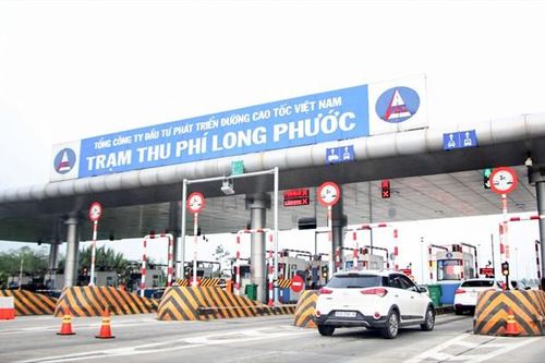 Vụ cấm vĩnh viễn 2 ô tô lên cao tốc: 'VEC sai thẩm quyền'