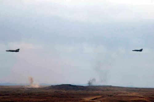 Sư đoàn 1 Syria phục kích IS, thu nhiều vũ khí trên sa mạc Damascus