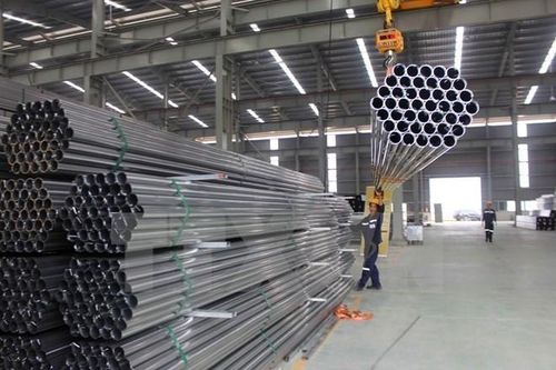 Vietnam's Gov't not intervene in domestic carbon steel prices: Canadian agency