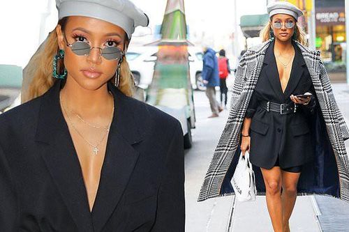 Người mẫu gốc Việt thả dáng đẹp như fashionista ở New York