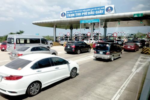 Chưa quyết liệt triển khai thu phí không dừng