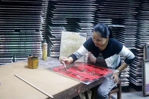 Hồn quê tranh kiếng