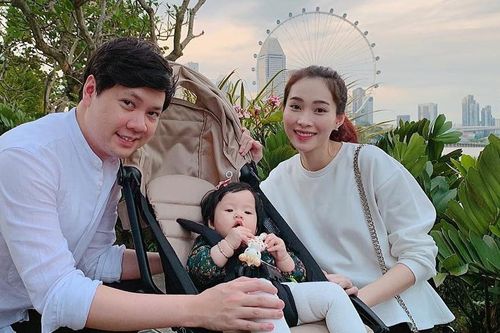 Đặng Thu Thảo mặn mà hơn khi làm mẹ, viên mãn bên chồng và con gái