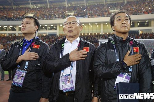 BLV Quang Huy: Trợ lý Lee Young-jin là lựa chọn không thể tốt hơn ở U22 Việt Nam