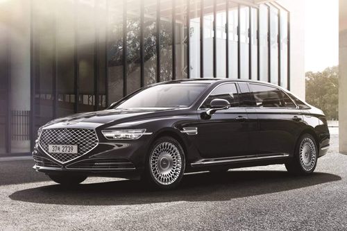 Genenis G90 phiên bản limousine đẳng cấp chẳng kém Mercedes Maybach