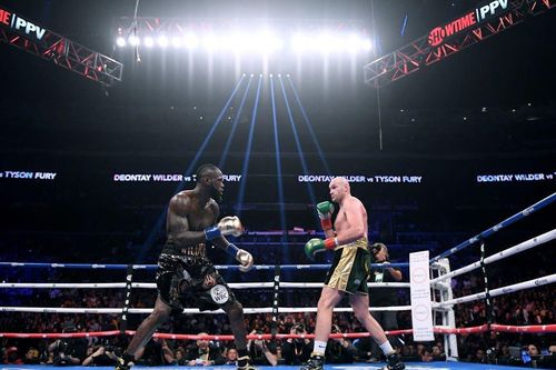 Quyền Anh: Trận tái chiến Wilder – Fury đổ bể vì xung đột lợi ích truyền thông