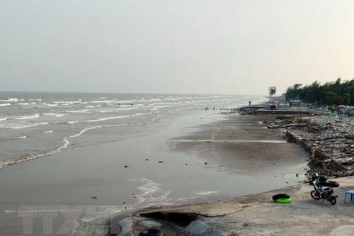 Công ty Hòa Phát Dung Quất được phép nhận chìm vật chất nạo vét cảng