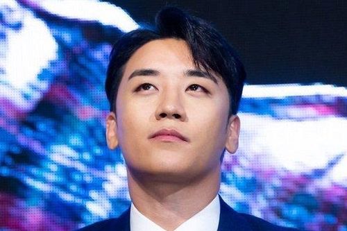Bị tố môi giới mại dâm cho xã hội đen, Seungri (Big Bang) lên tiếng