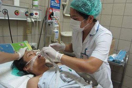 Lần đầu tiên bác sĩ Việt Nam thực hiện thành công kỹ thuật phẫu thuật lồng ngực mới