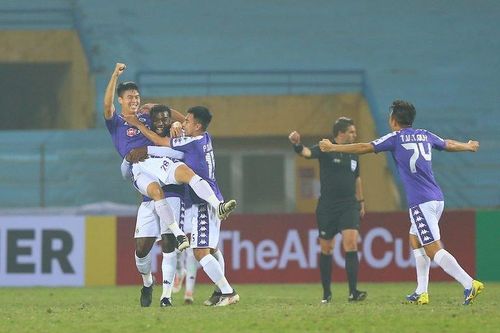 Báo châu Á: Có Quang Hải, Văn Quyết, CLB Hà Nội sẽ thăng hoa ở AFC Cup