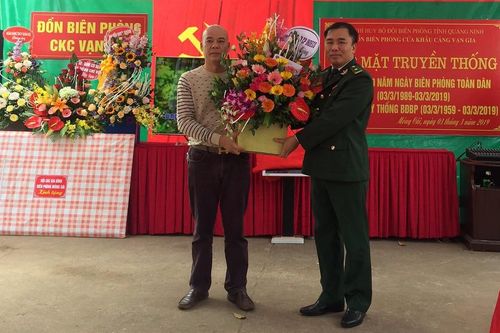 Đồn Biên phòng Cửa khẩu cảng Vạn Gia: Kỷ niệm 60 năm ngày truyền thống Bộ đội Biên phòng và 30 năm Ngày Biên phòng toàn dân