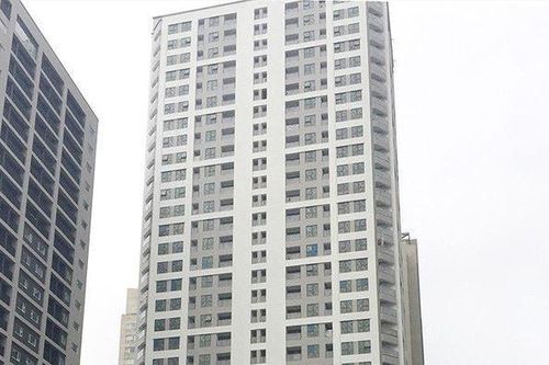 Ngân hàng siết tín dụng bất động sản: Thị trường căn hộ 'ngấm đòn'