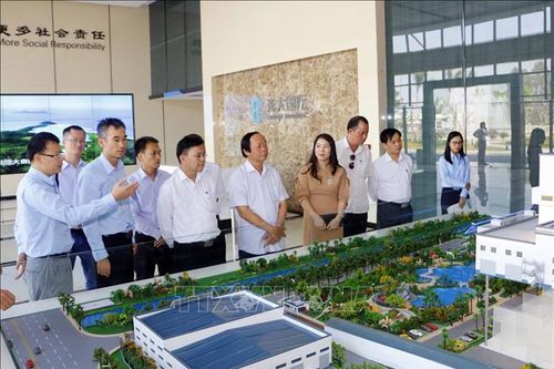 Khảo sát hoạt động của Nhà máy đốt rác sinh hoạt phát điện Cần Thơ