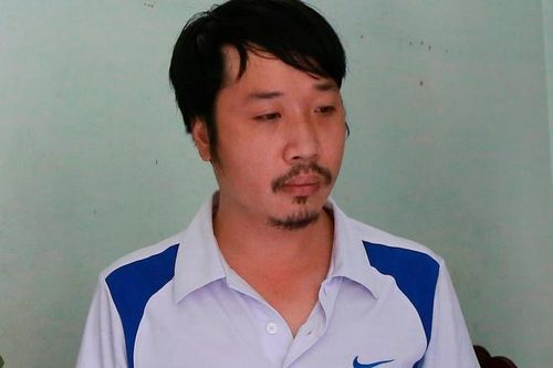 Khởi tố nguyên hiệu trưởng lừa hơn 900 triệu chạy việc