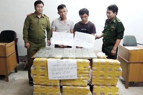 Chặn đứng đường dây vận chuyển 600.000 viên ma túy tổng hợp và 36 bánh heroin vào Việt Nam