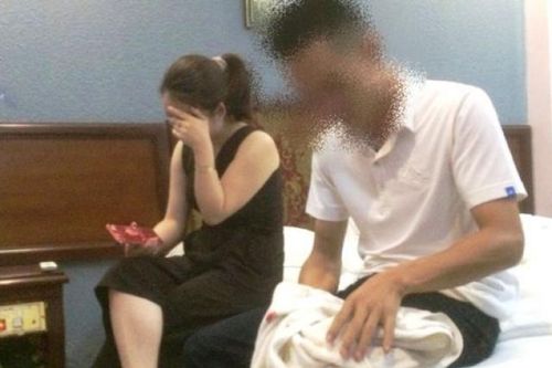 Nữ giáo viên ở chung với nam sinh trong khách sạn: Bộ GD&ĐT nói gì?