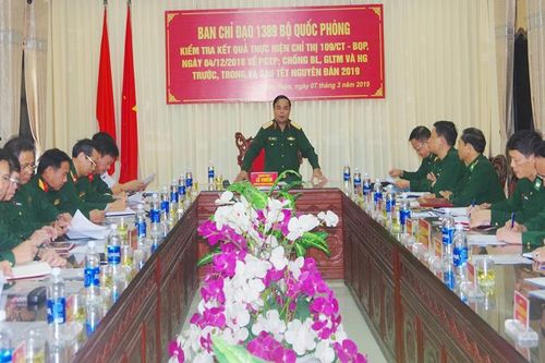 Thượng tướng Lê Chiêm làm việc với BĐBP Quảng Nam