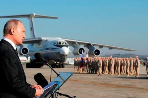 Gửi 50 máy bay cho Tổng thống Assad, ông Putin đã đảo ngược cuộc chiến Syria như thế nào?