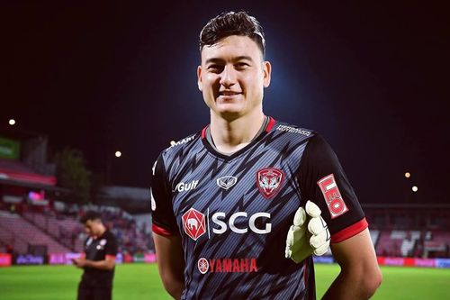 Văn Lâm nói gì sau trận thắng đầu tiên cùng Muangthong ở Thái League?