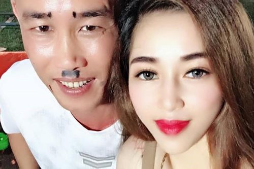 Phản ứng bất ngờ của cô gái được Hiệp gà công khai 'yêu'