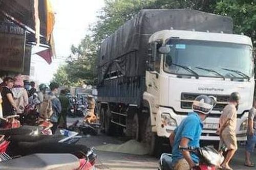 Va chạm giao thông, nam thanh niên tử vong dưới bánh xe tải