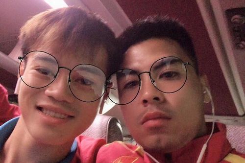 Đức Huy bị Văn Toàn chê béo khi đăng ảnh